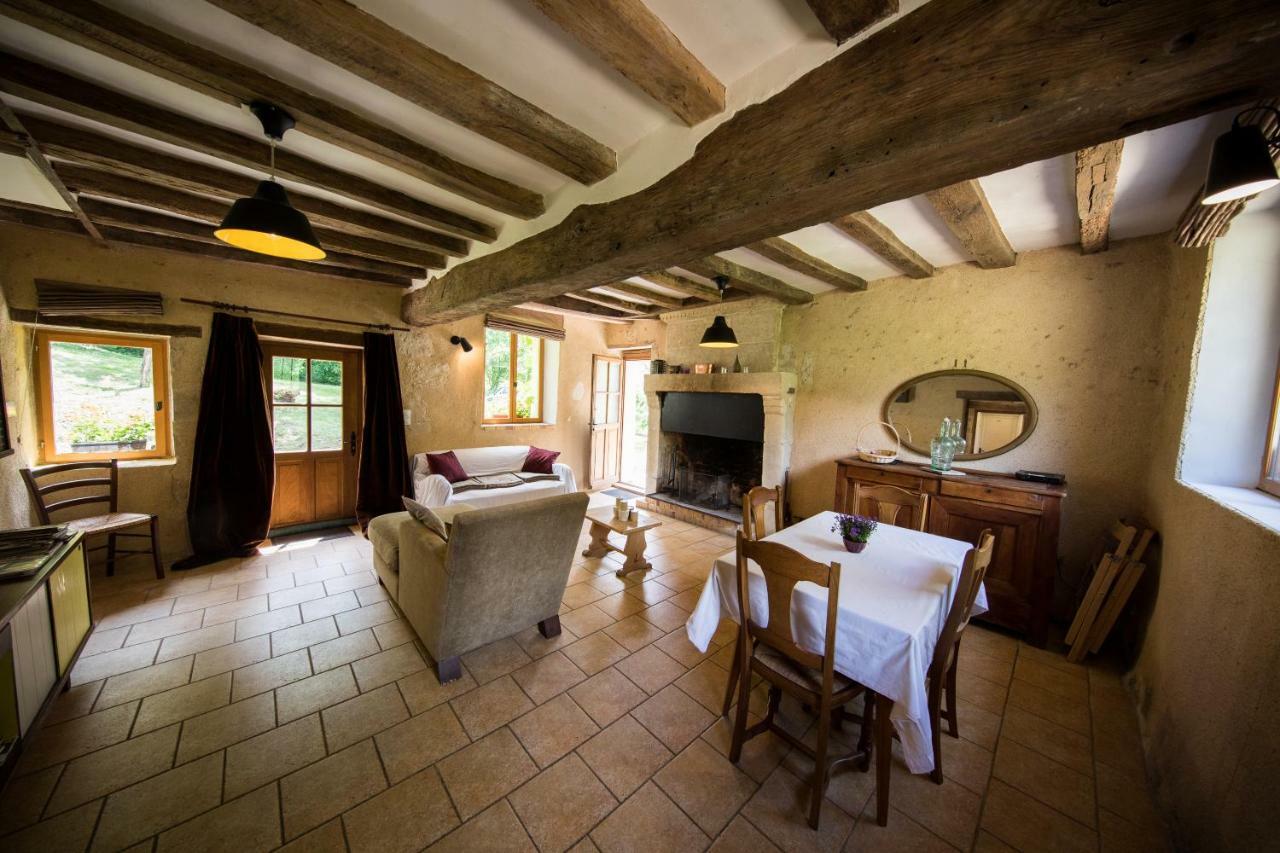 Holiday Home Le Vaugarnier Couture-sur-Loir Luaran gambar