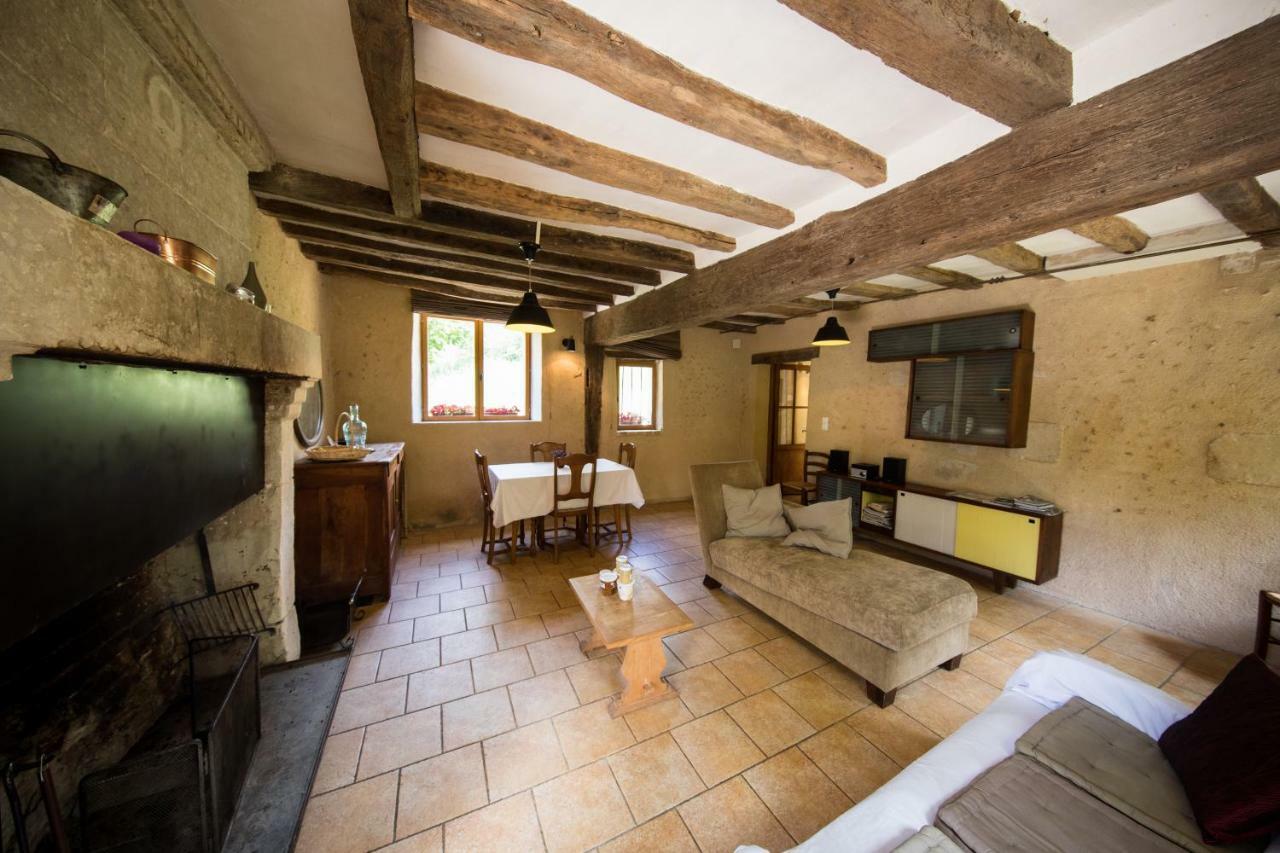 Holiday Home Le Vaugarnier Couture-sur-Loir Luaran gambar